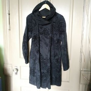 Mycra Pac Now Reversible Scroll Raincoat